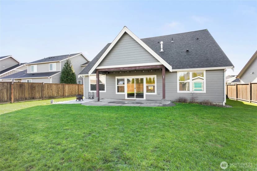 Property photo for 1979 Woodsman Drive, Lynden photo 33