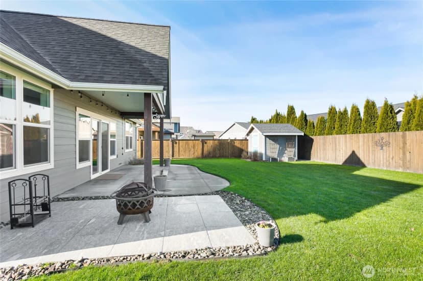 Property photo for 1979 Woodsman Drive, Lynden photo 34