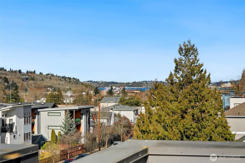 Property photo for 4810 C Delridge Way Sw, Seattle photo 17