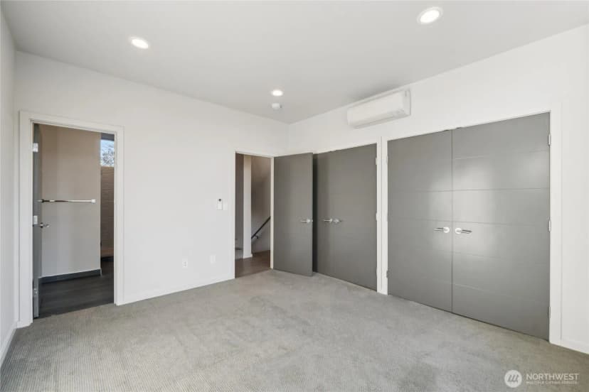 Property photo for 4810 C Delridge Way Sw, Seattle photo 10