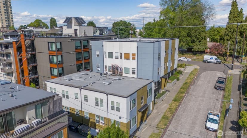 Property photo for 1815 13th Avenue S, Seattle photo 8