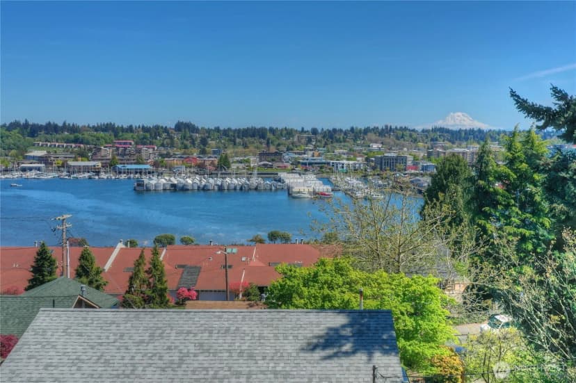 Property photo for 214 Sherman Street Nw, Olympia photo 5