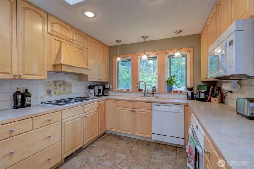 Property photo for 409 Austin Ave, Wenatchee photo 15