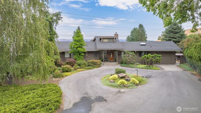 Property photo for 409 Austin Ave, Wenatchee photo 4