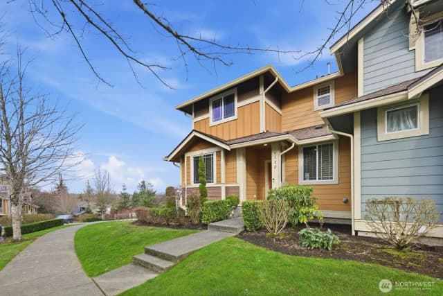 Property photo for 9122 Merritt Avenue Se, Snoqualmie photo 2