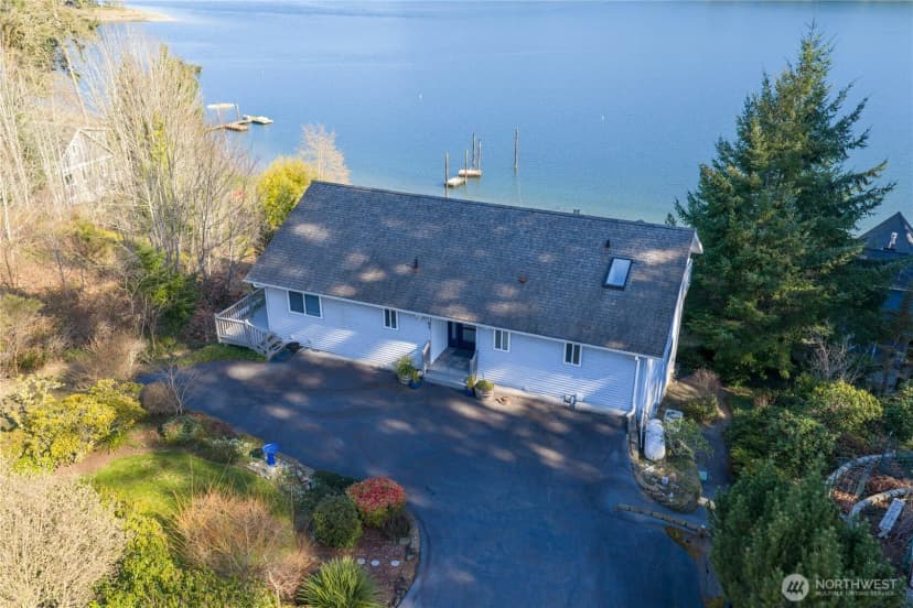 Property photo for 91 E Franjo Beach Drive, Shelton photo 3