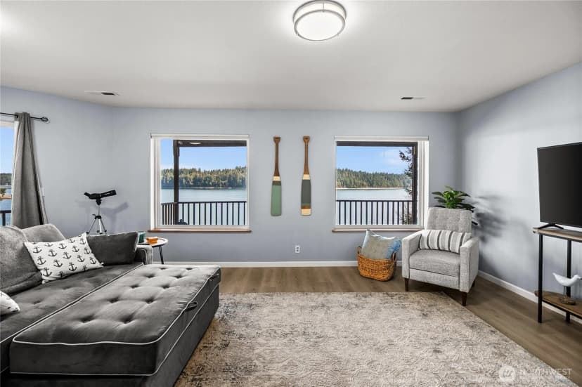 Property photo for 91 E Franjo Beach Drive, Shelton photo 19