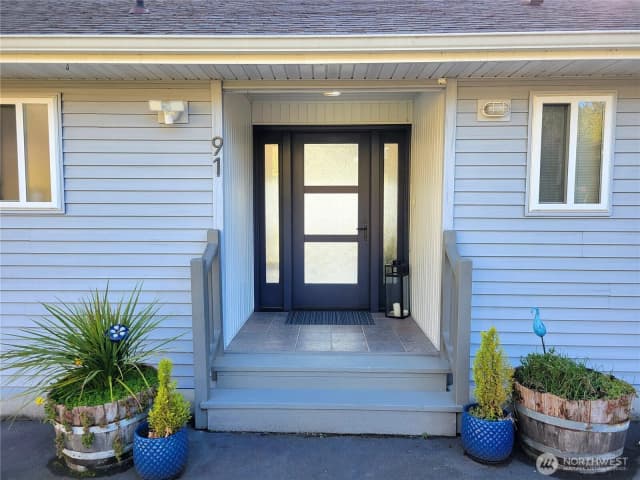 Property photo for 91 E Franjo Beach Drive, Shelton photo 4