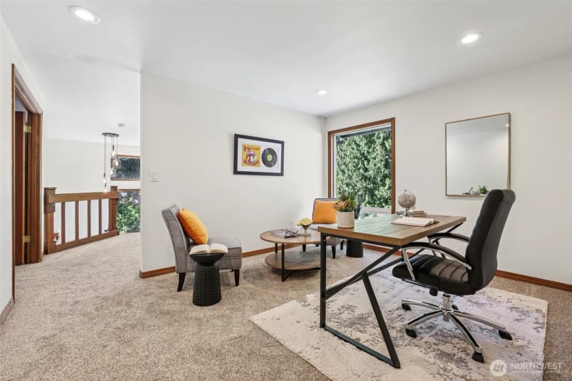 Property photo for 411 W Lake Sammamish Parkway Ne, Bellevue photo 15