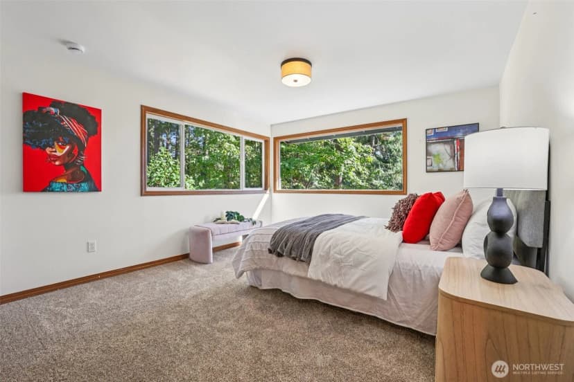 Property photo for 411 W Lake Sammamish Parkway Ne, Bellevue photo 17
