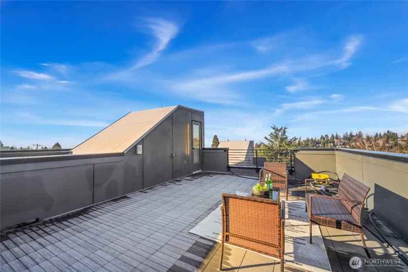 Property photo for 4517 44th Avenue Sw, Seattle photo 31