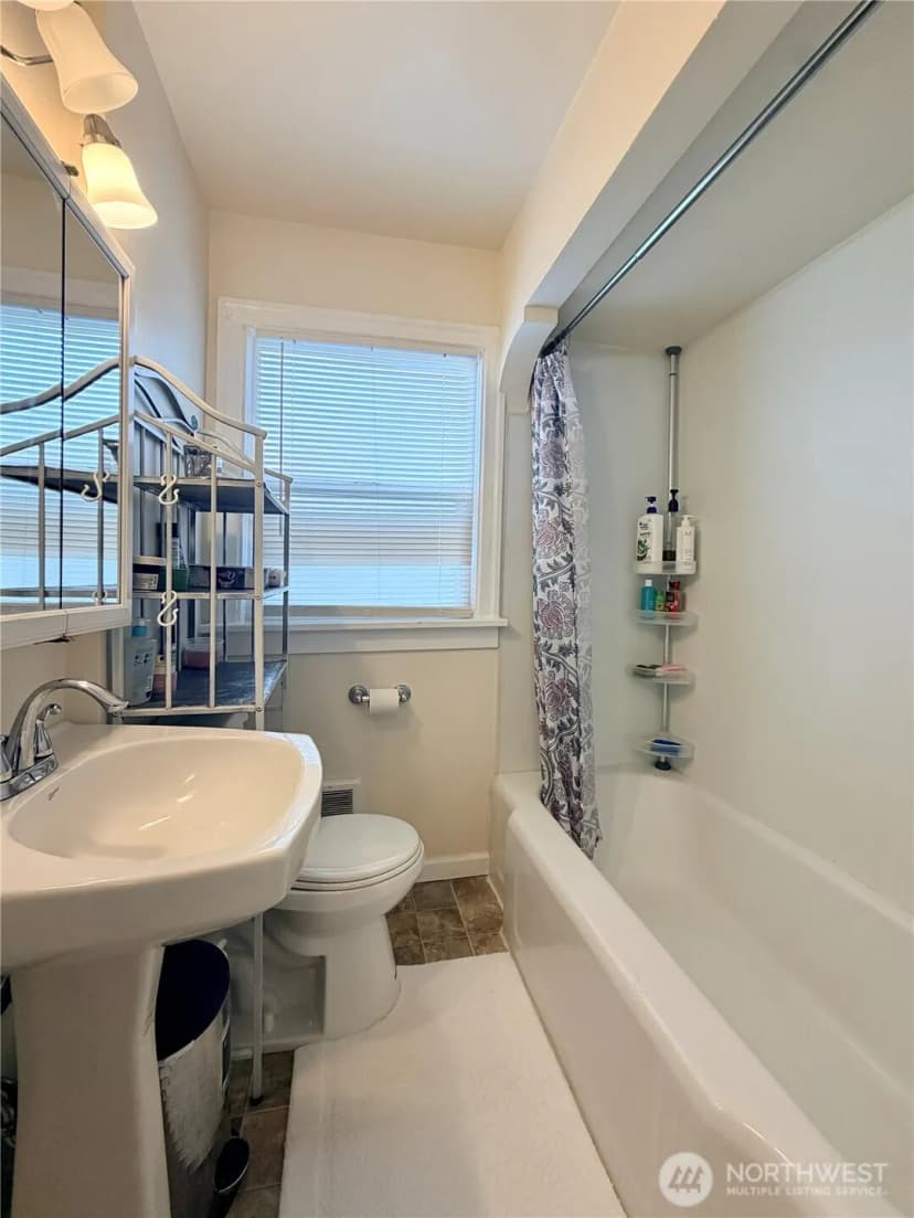 Property photo for 6014 Pacific Avenue, Tacoma photo 26