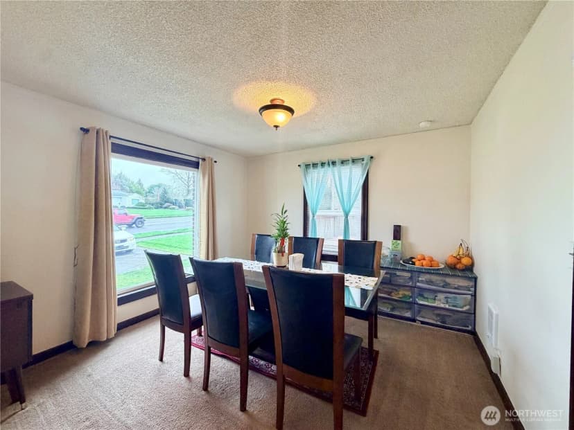 Property photo for 6014 Pacific Avenue, Tacoma photo 12