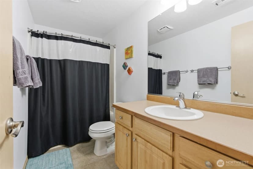 Property photo for 2533 Kristine Court, Centralia photo 19
