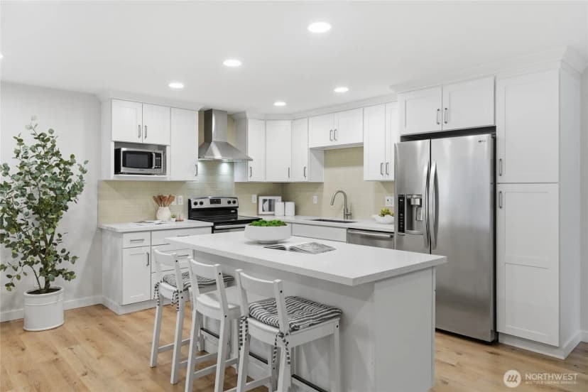 Property photo for 1126 14th Ave #g, Seattle photo 12