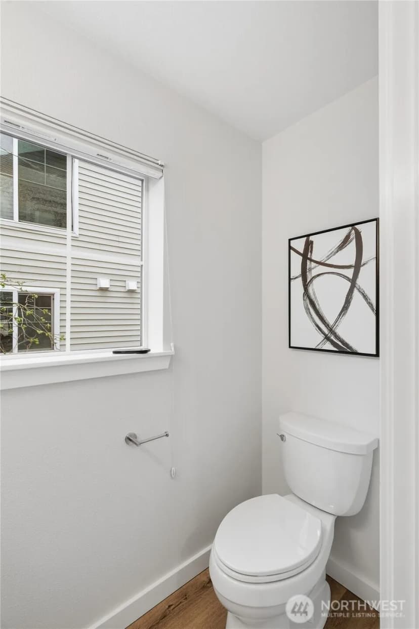 Property photo for 1126 14th Ave #g, Seattle photo 27