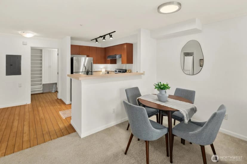 Property photo for 621 5 Avenue N #301, Seattle photo 13