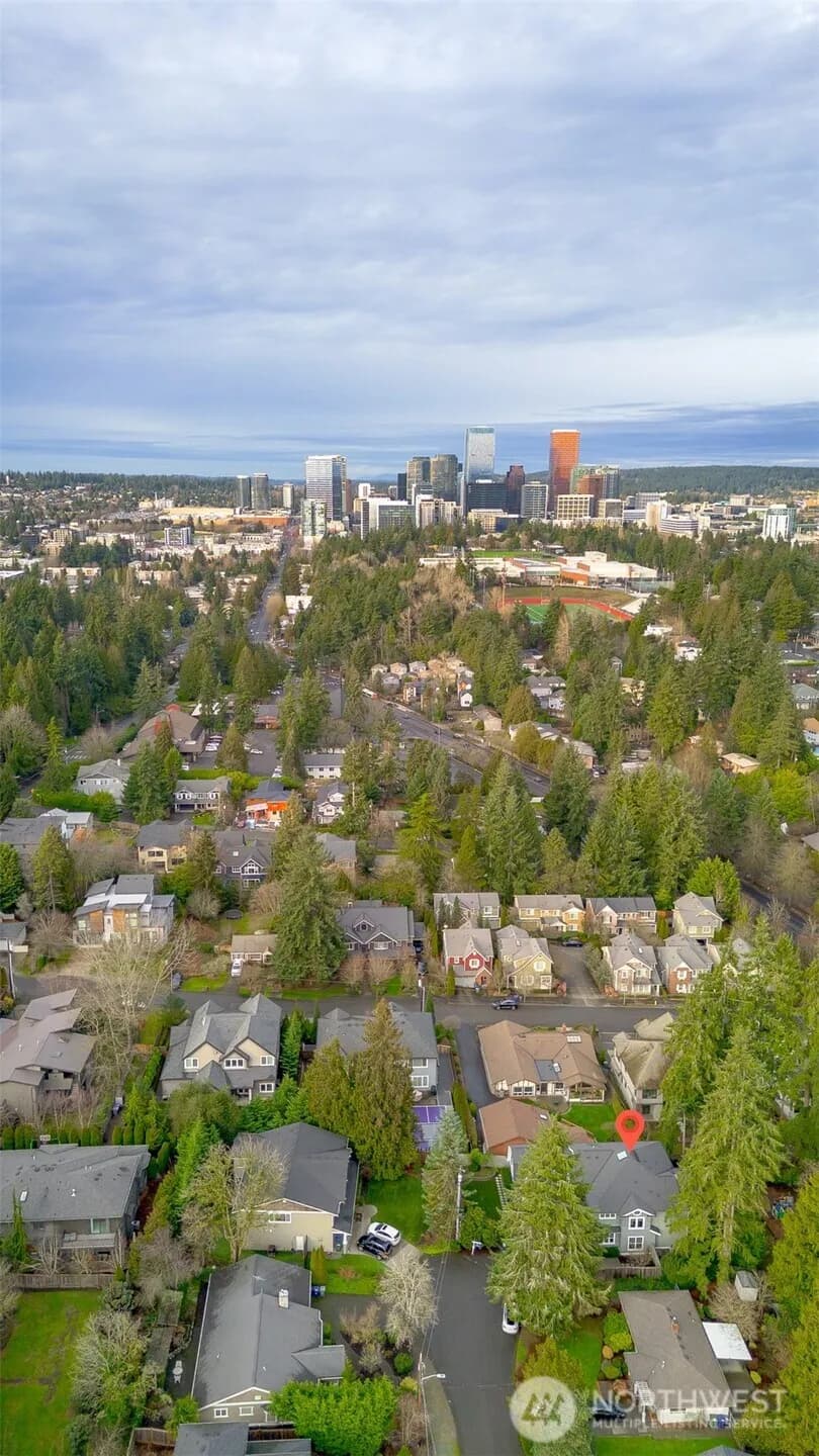 Property photo for 1416 105th Avenue Se, Bellevue photo 40