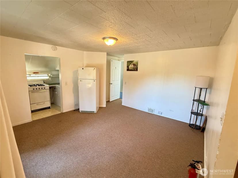 Property photo for 2515 Oakes Ave, Everett photo 20
