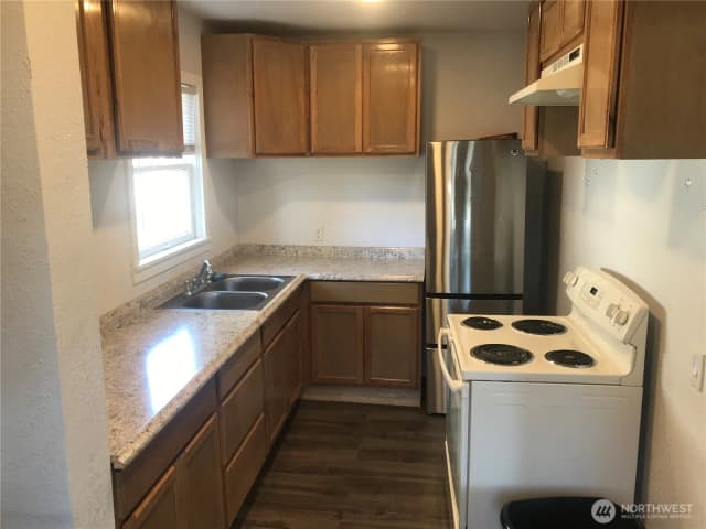 Property photo for 2515 Oakes Ave, Everett photo 3