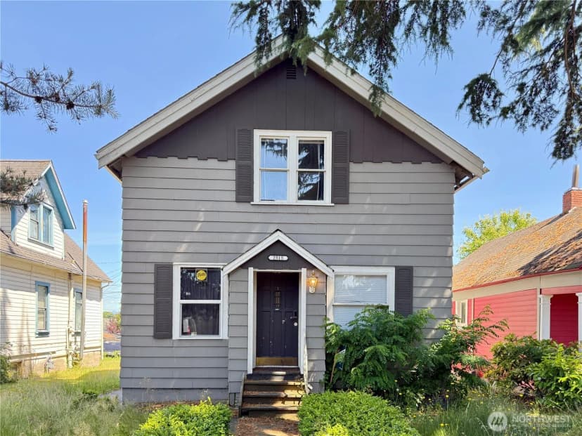 Property photo for 2515 Oakes Ave, Everett