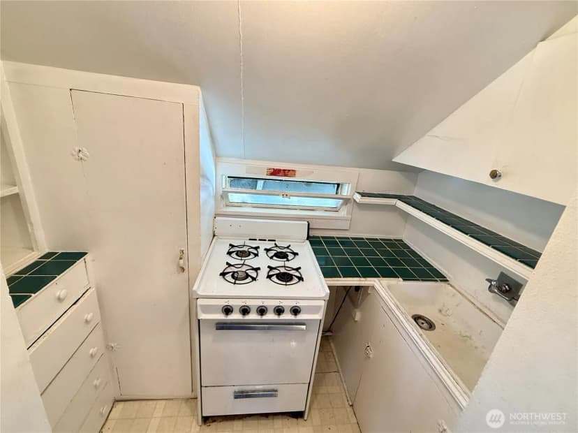 Property photo for 2515 Oakes Ave, Everett photo 21