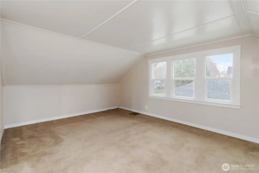 Property photo for 646 23rd Avenue, Longview photo 15