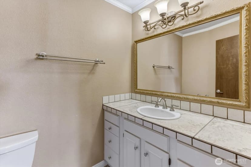 Property photo for 1310 River Road #9, Longview photo 15