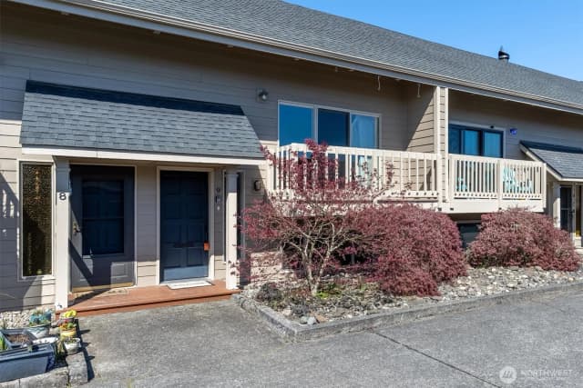 Property photo for 1310 River Road #9, Longview