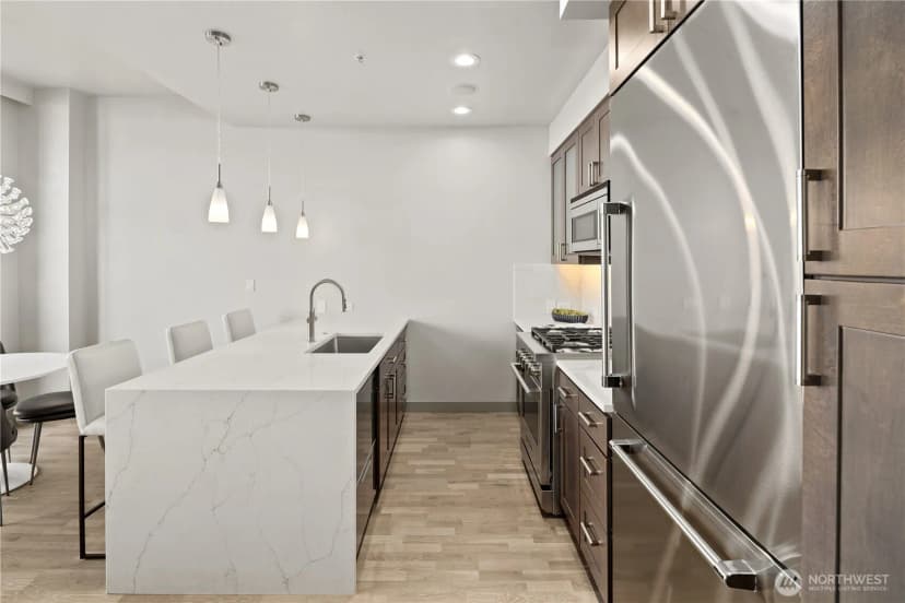 Property photo for 10650 Ne 9th Place #2427, Bellevue photo 16