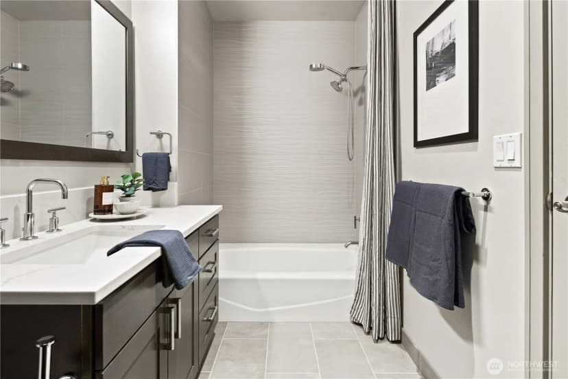 Property photo for 10650 Ne 9th Place #2427, Bellevue photo 23