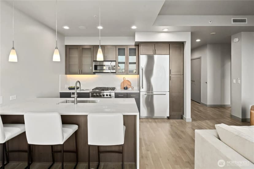 Property photo for 10650 Ne 9th Place #2427, Bellevue photo 2