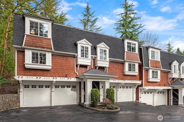 Property photo for 3046 128th Avenue Se #35, Bellevue