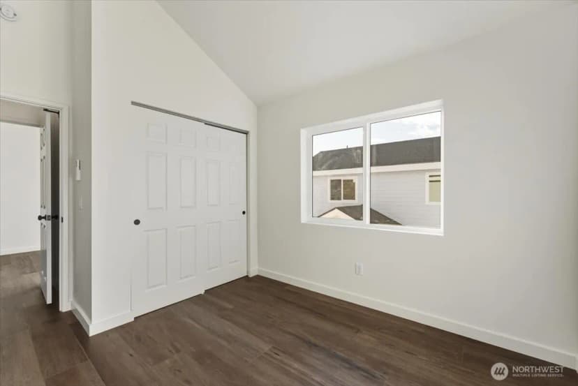 Property photo for 409 E Okanogan Avenue, Chelan photo 14