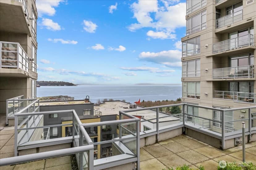 Property photo for 2929 1st Avenue #412, Seattle photo 28