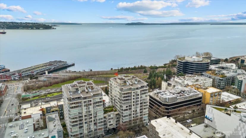 Property photo for 2929 1st Avenue #412, Seattle photo 35
