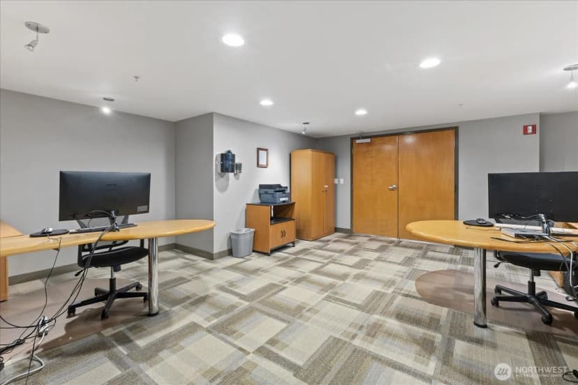 Property photo for 2929 1st Avenue #412, Seattle photo 22