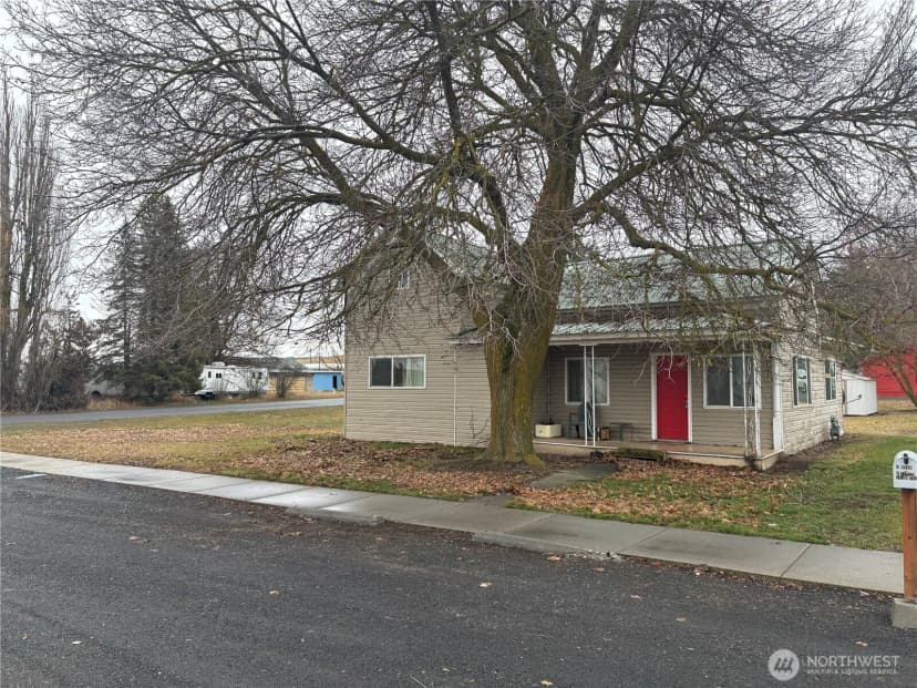 Property photo for 208 N 3rd, Harrington photo 3