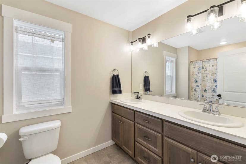 Property photo for 676 E White Oak Avenue, La Center photo 33