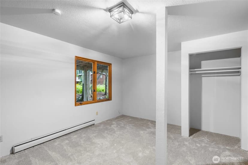 Property photo for 17118 Riverview Way E, Enumclaw photo 31