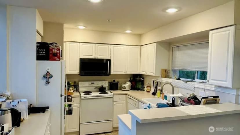 Property photo for 2960 142nd Place Se #2, Bellevue photo 6