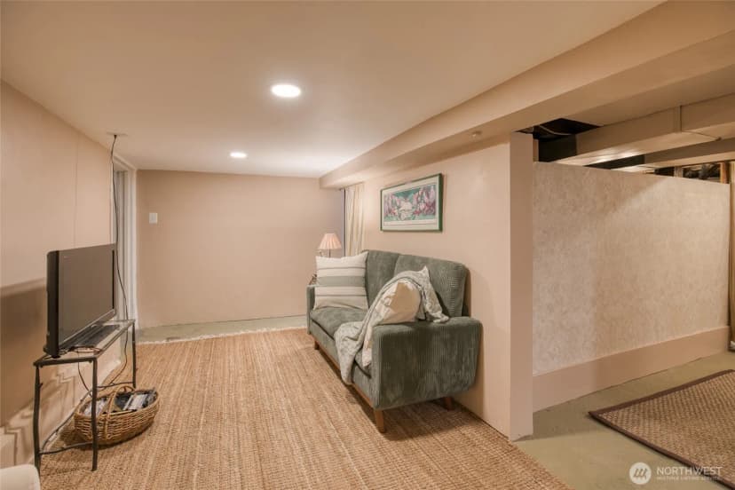Property photo for 1301 N B Street, Aberdeen photo 29