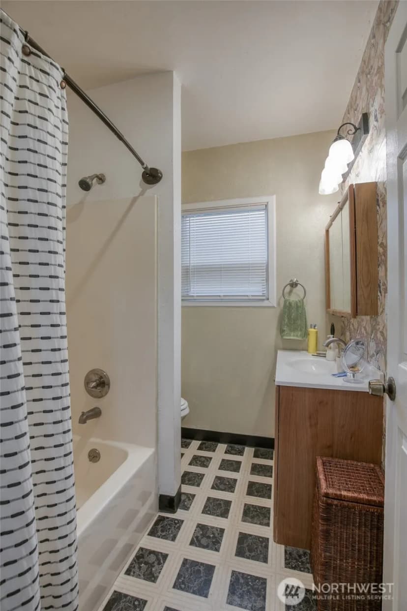 Property photo for 1301 N B Street, Aberdeen photo 26