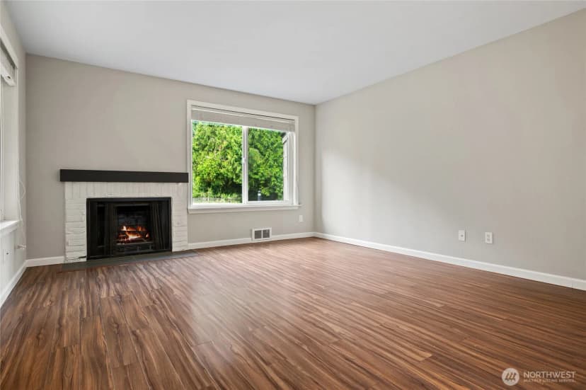 Property photo for 4415 145th Avenue Ne #h5, Bellevue photo 4