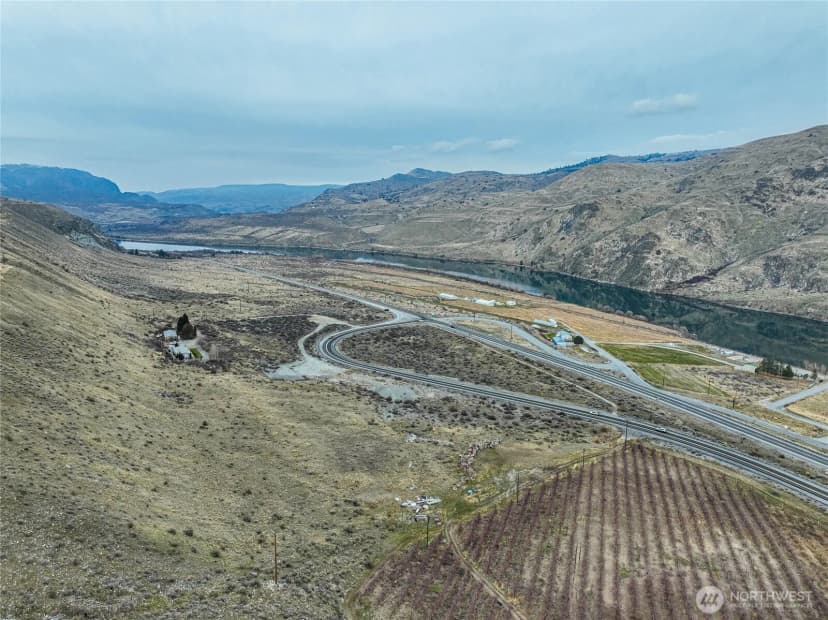 Property photo for 0 Us Hwy 97a, Chelan photo 35