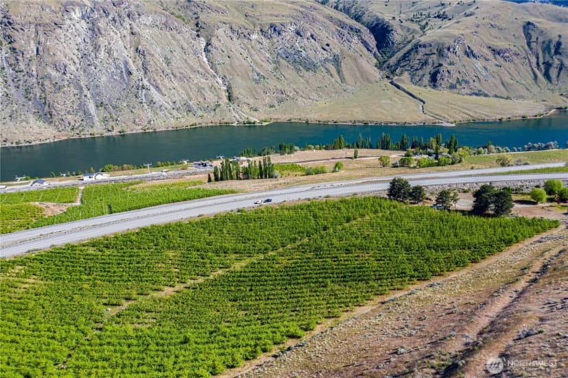 Property photo for 0 Us Hwy 97a, Chelan photo 11