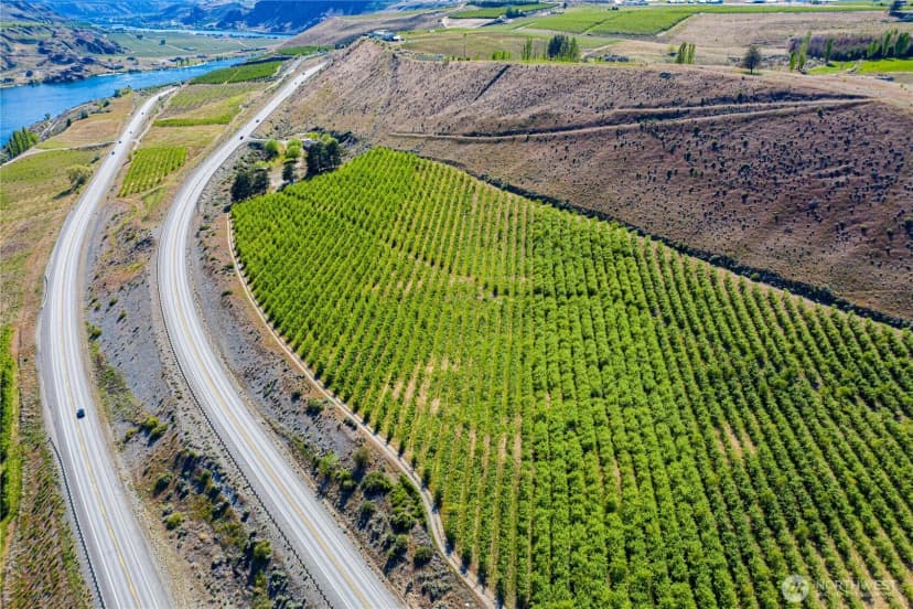 Property photo for 0 Us Hwy 97a, Chelan photo 7