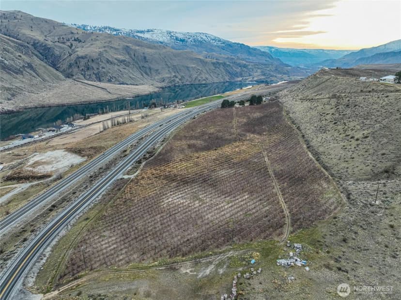 Property photo for 0 Us Hwy 97a, Chelan photo 39