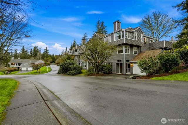 Property photo for 4254 221st Place Se #1088, Issaquah photo 2
