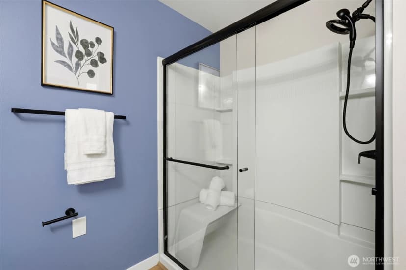 Property photo for 4254 221st Place Se #1088, Issaquah photo 23